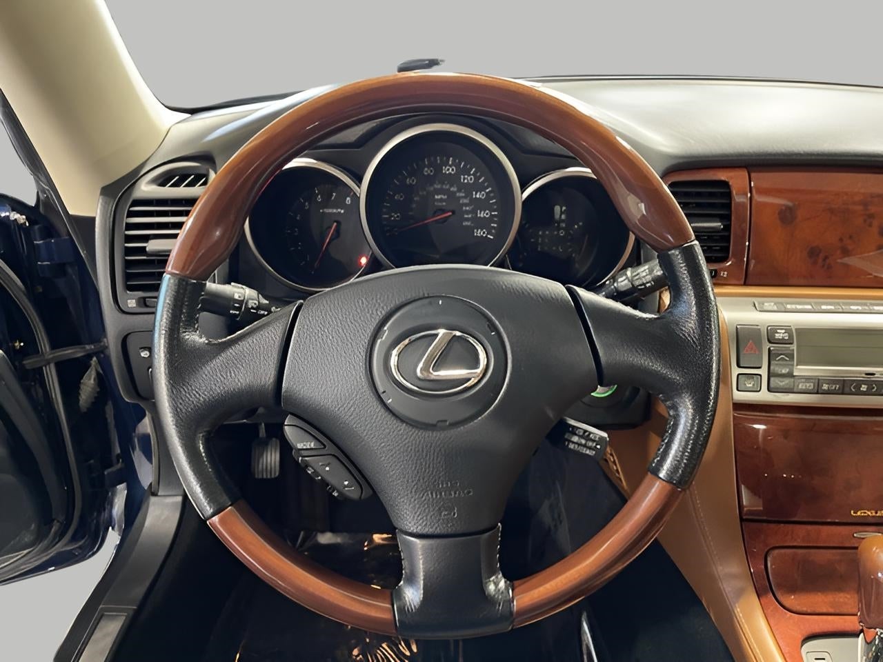 2003 Lexus SC 430 2dr Convertible