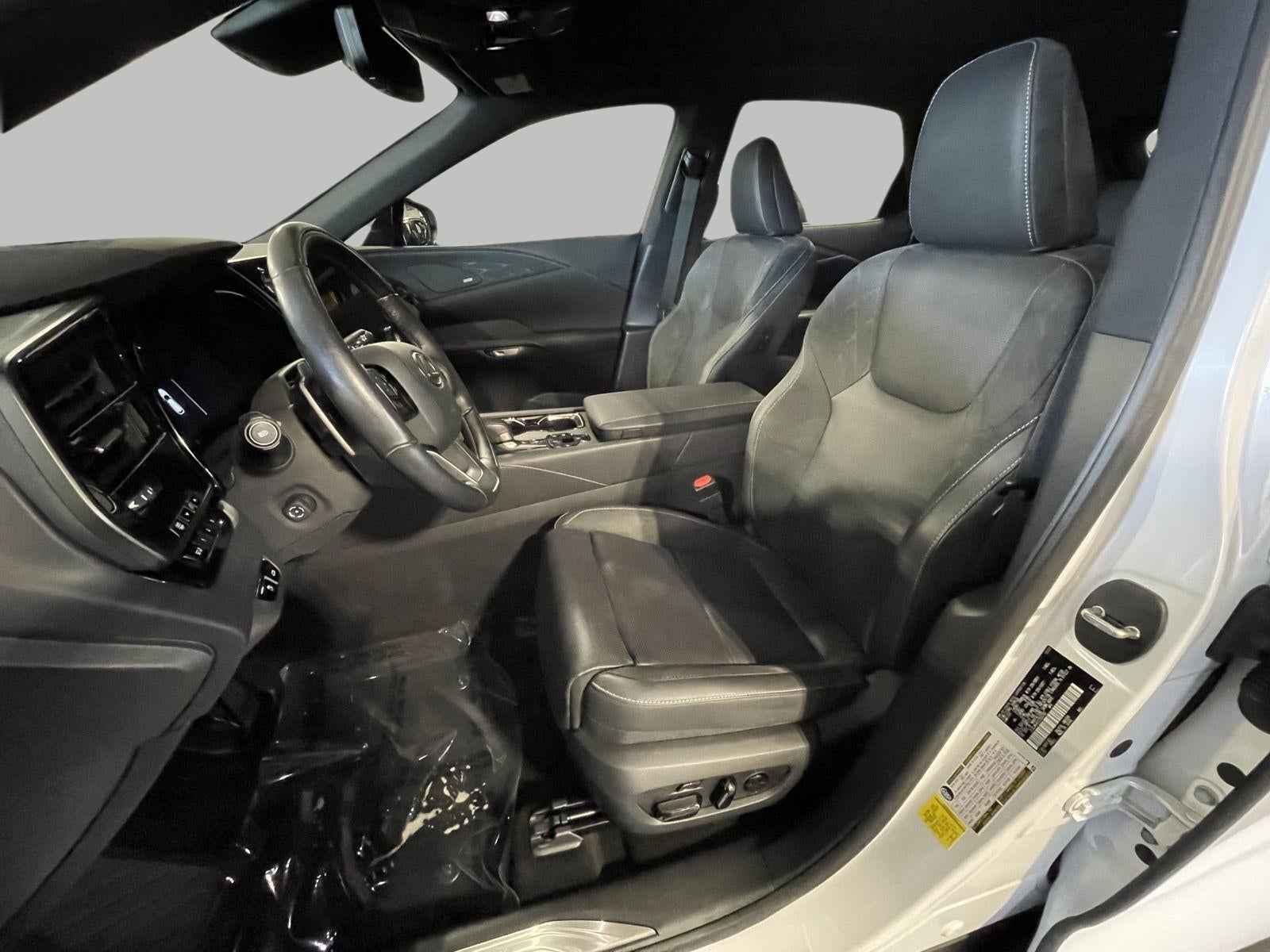 2025 Lexus RX RX 450h+ Luxury AWD