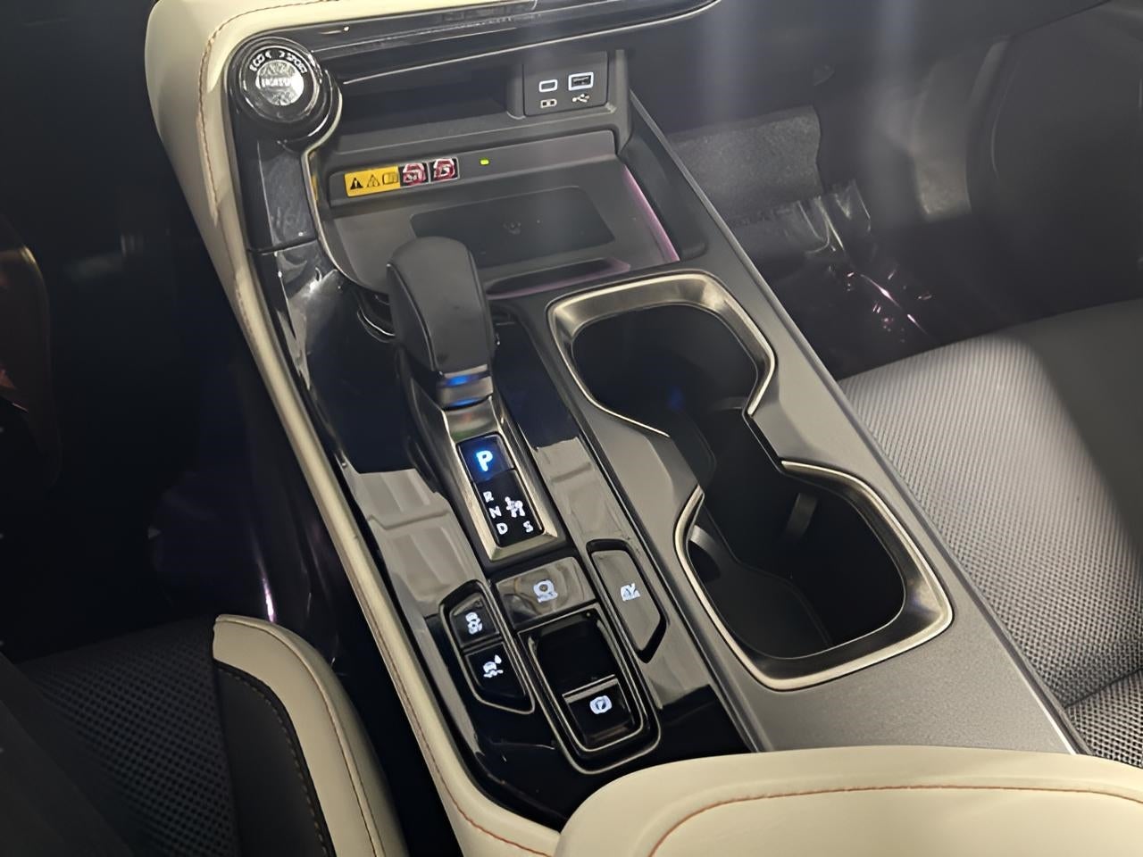 2022 Lexus NX NX 350h Premium AWD