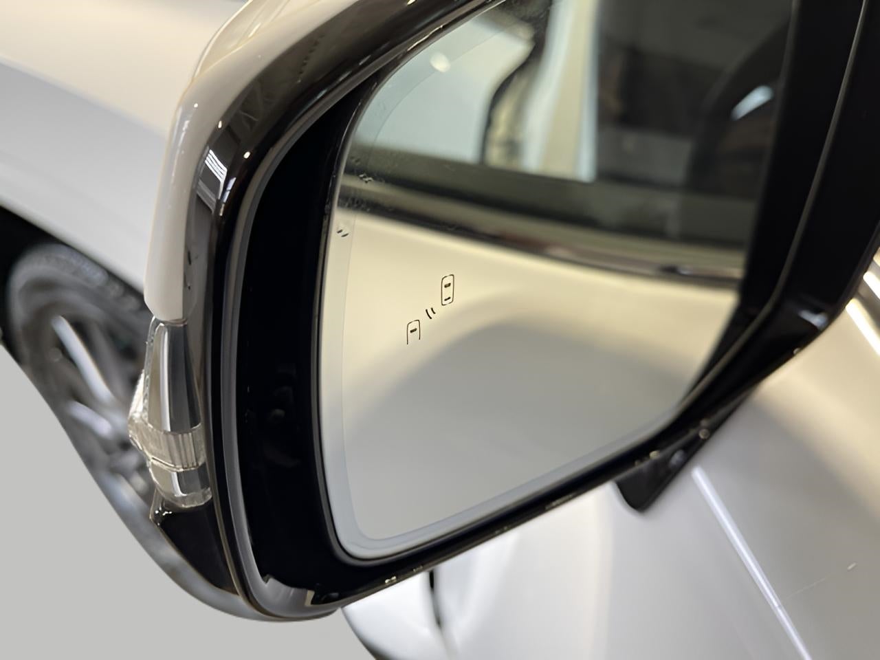 2023 Lexus LX LX 600 F SPORT 4WD