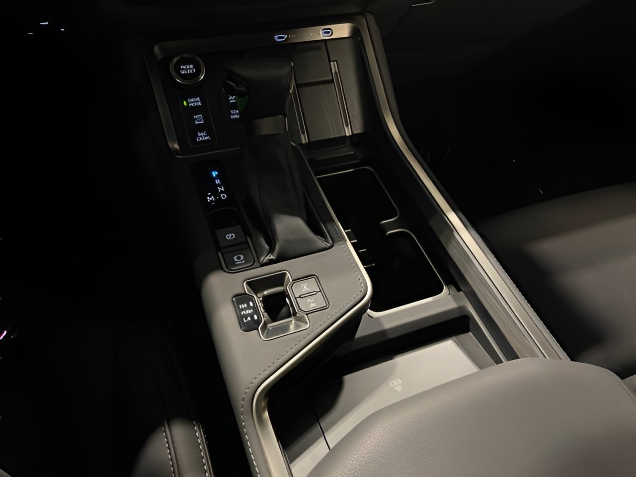 2024 Lexus GX GX 550 Overtrail+ 4WD