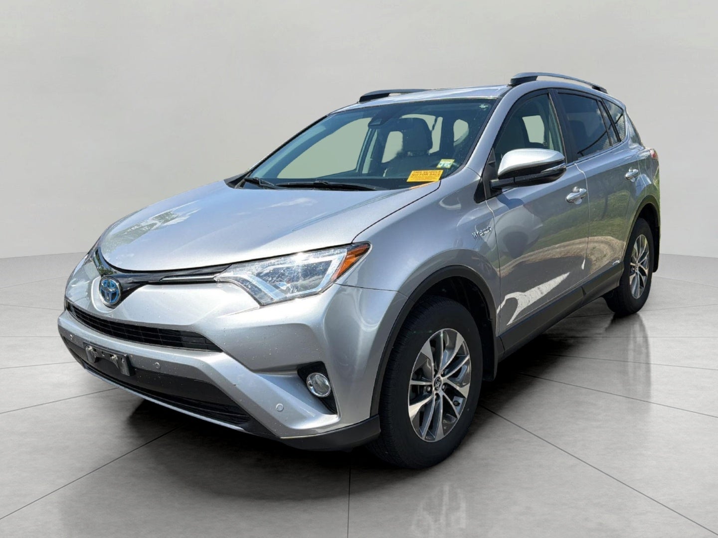 2017 Toyota RAV4 Hybrid XLE AWD