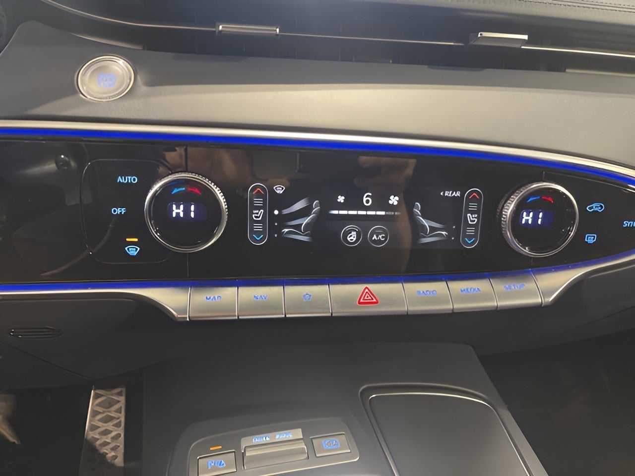 2023 Genesis GV70 2.5T AWD