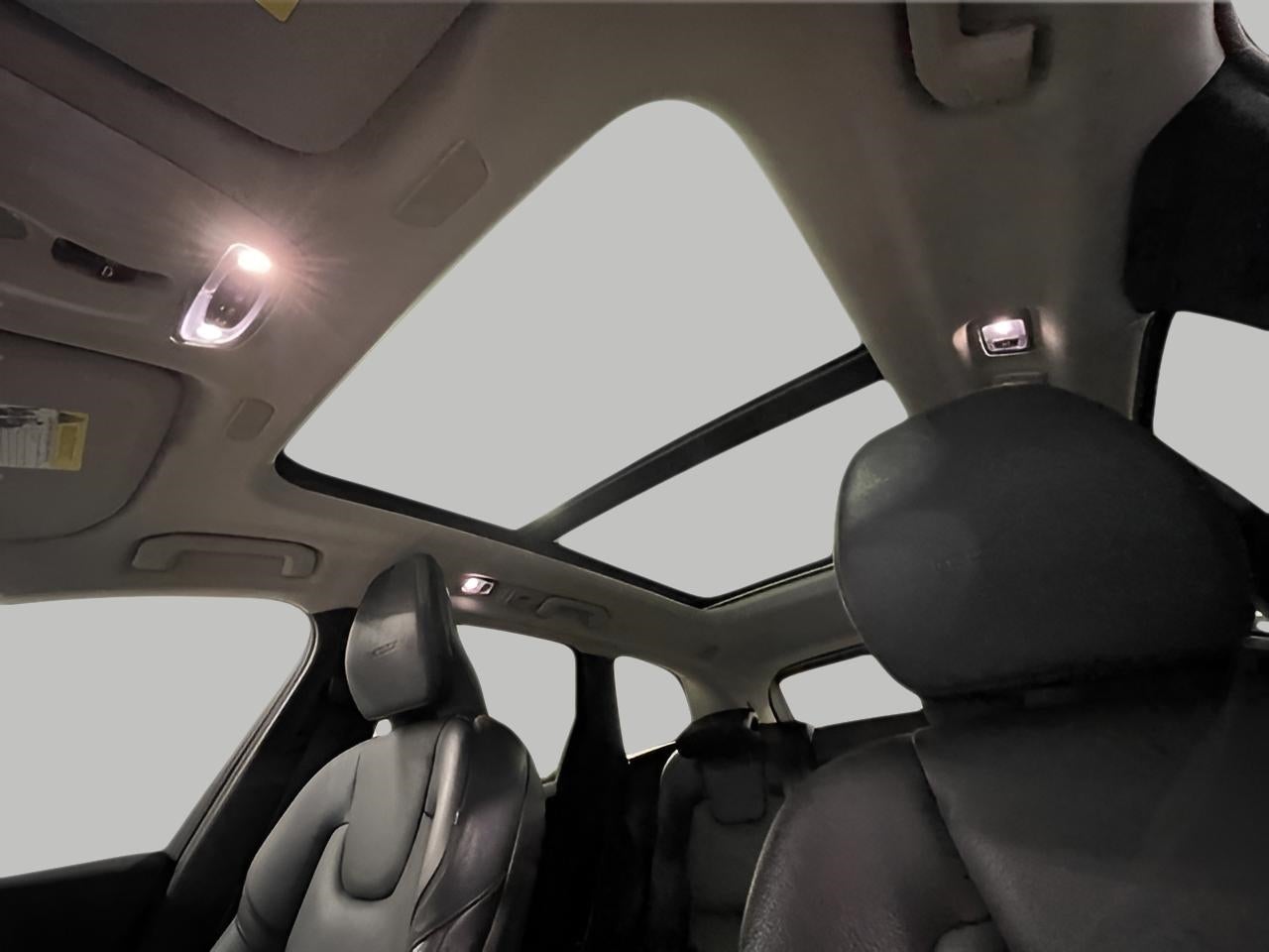 2019 Volvo XC60 T5 AWD Inscription