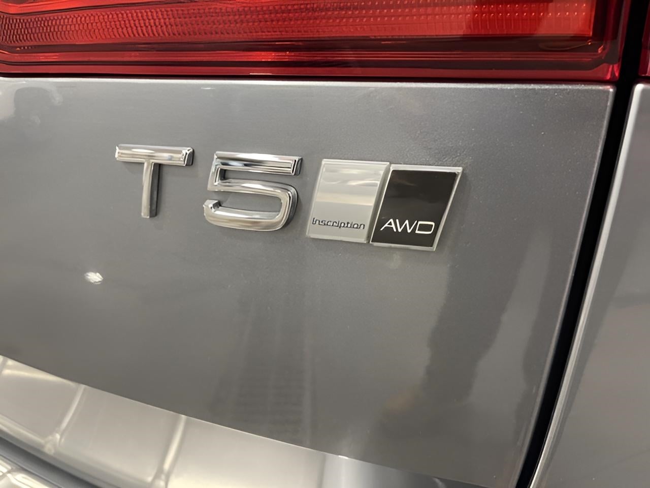 2019 Volvo XC60 T5 AWD Inscription