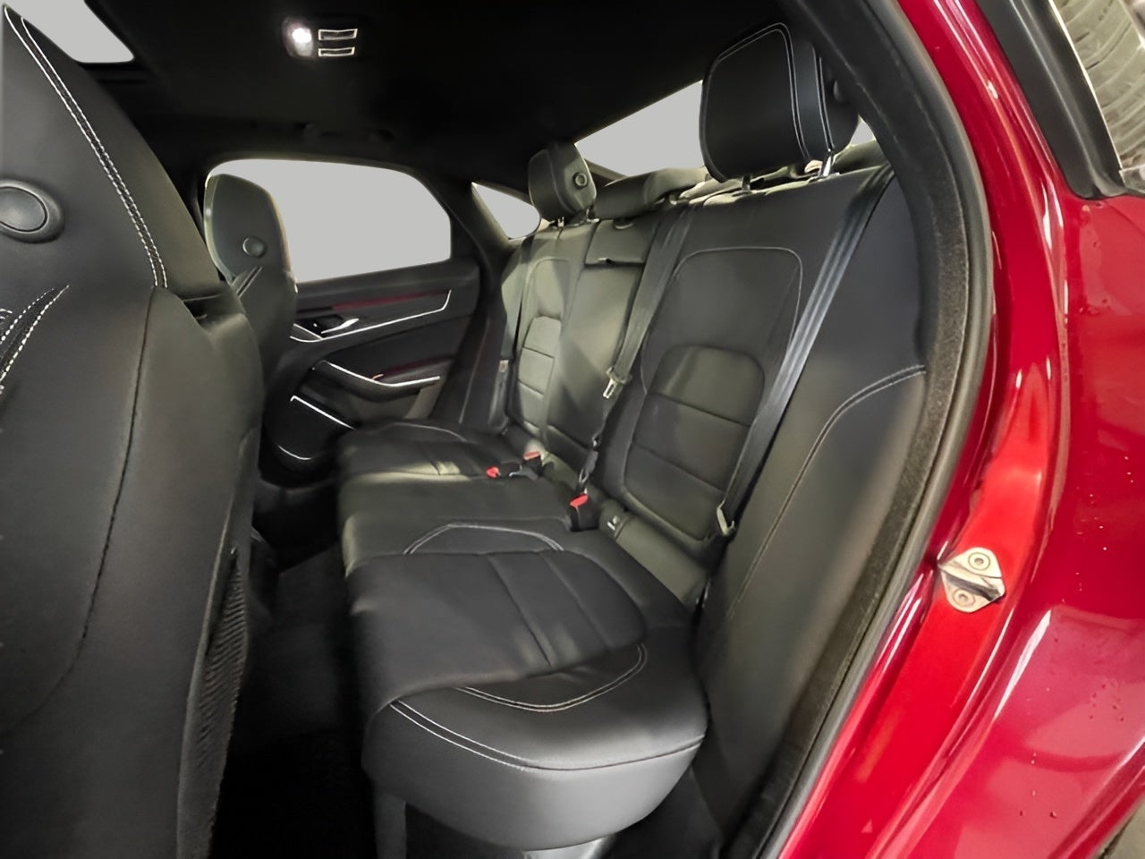2023 Jaguar XF R-Dynamic SE Sedan AWD