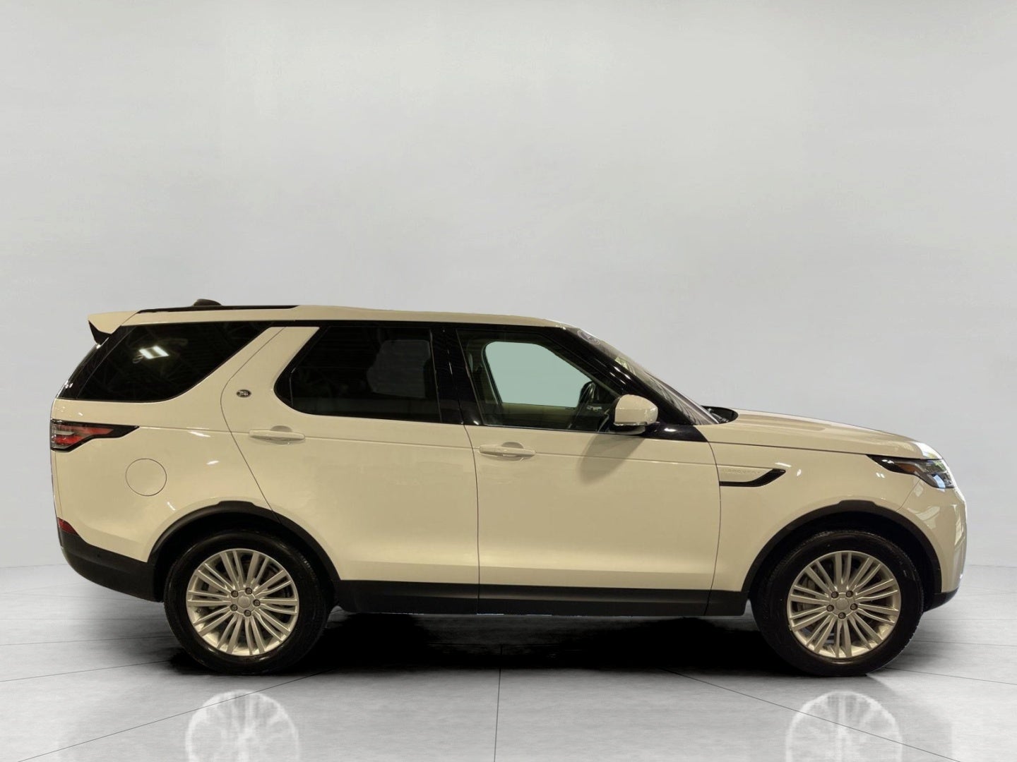 2020 Land Rover Discovery HSE V6 Supercharged