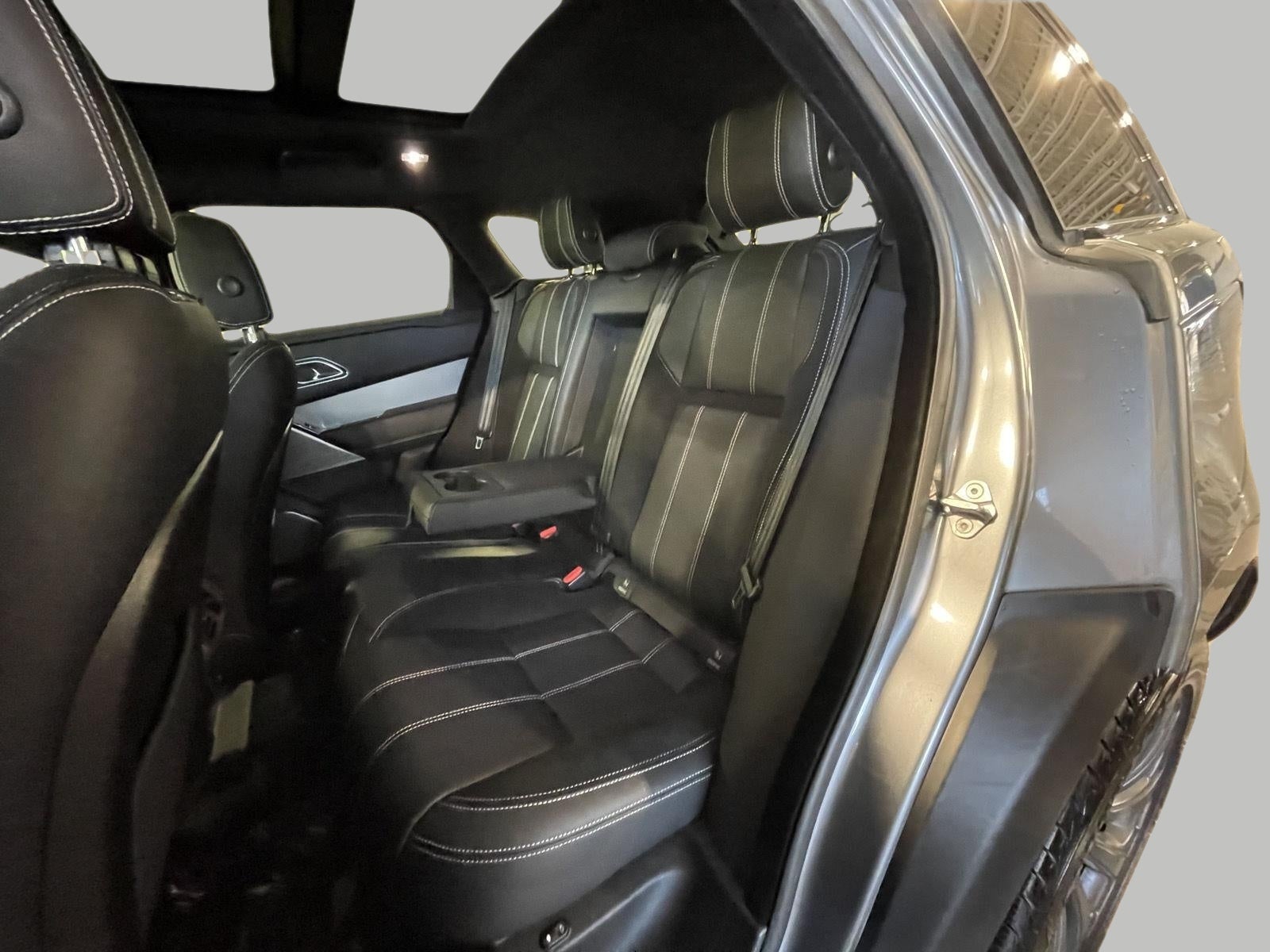 2019 Land Rover Range Rover Velar P250 R-Dynamic SE