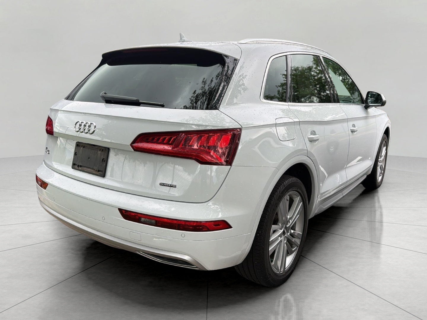 2019 Audi Q5 Premium Plus 45 TFSI quattro