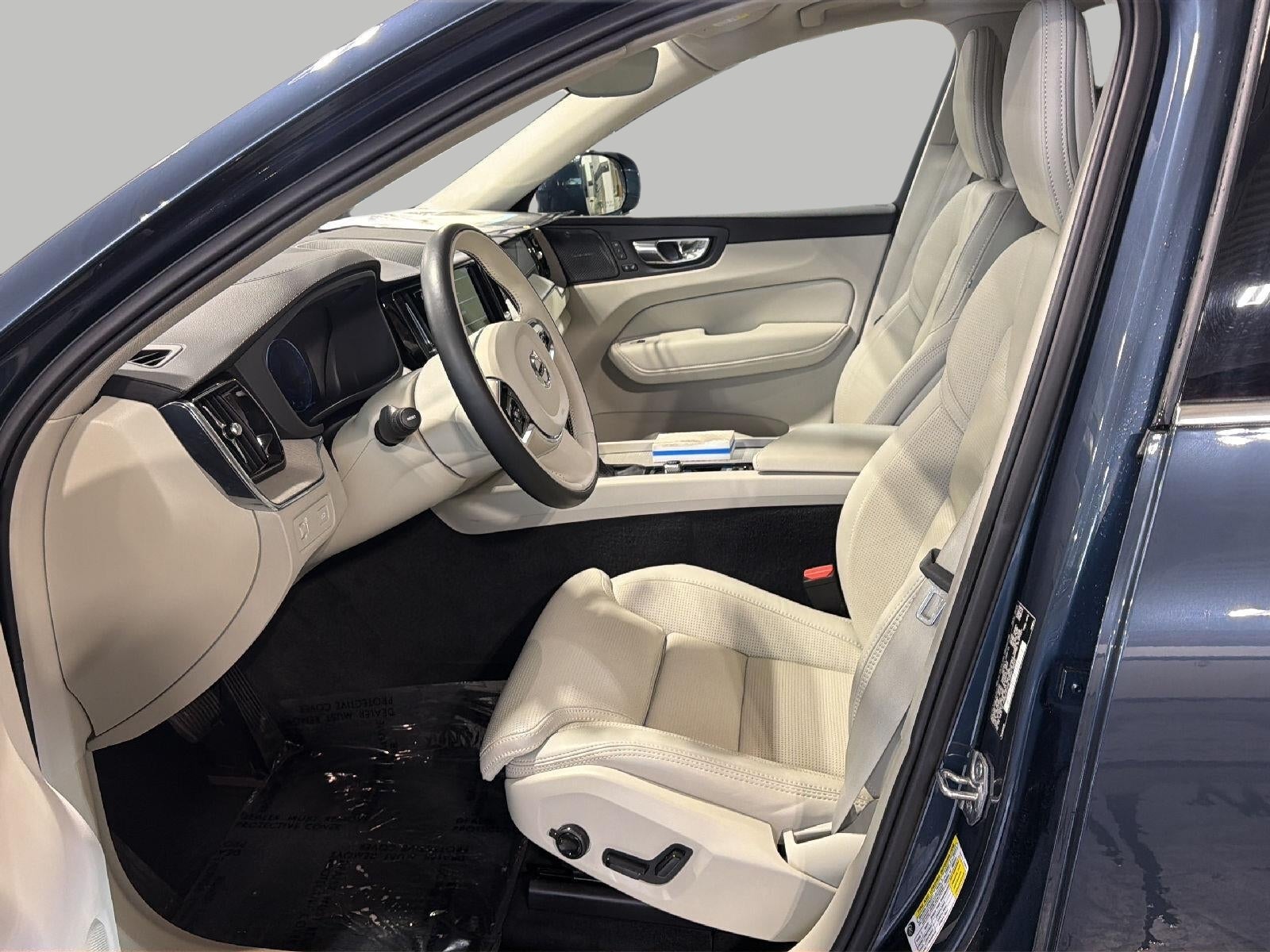 2021 Volvo XC60 T5 AWD Inscription