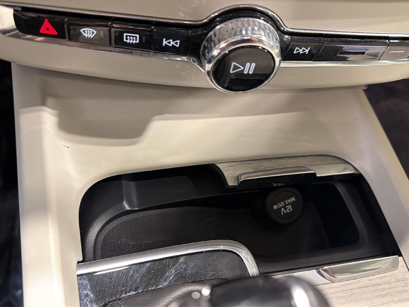 2021 Volvo XC60 T5 AWD Inscription
