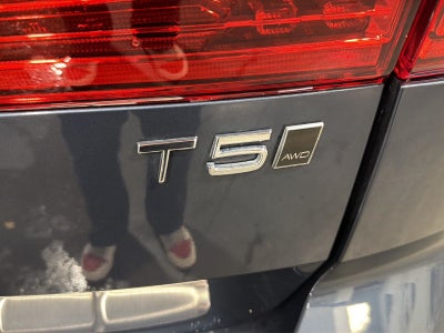 2021 Volvo XC60 T5 AWD Inscription