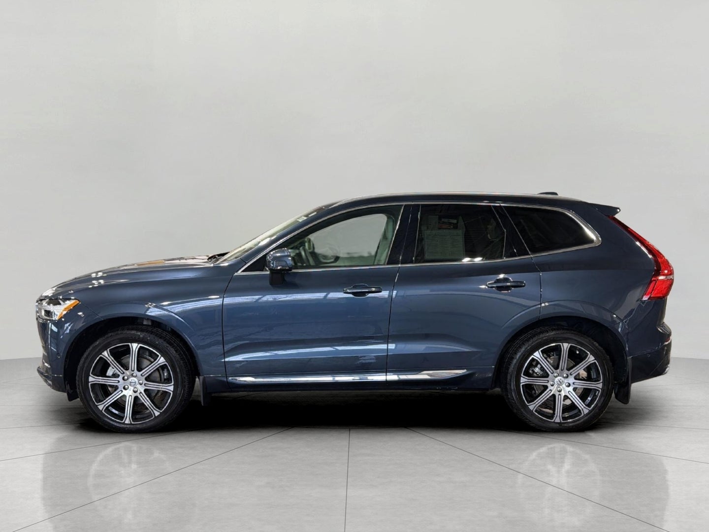 2021 Volvo XC60 T5 AWD Inscription