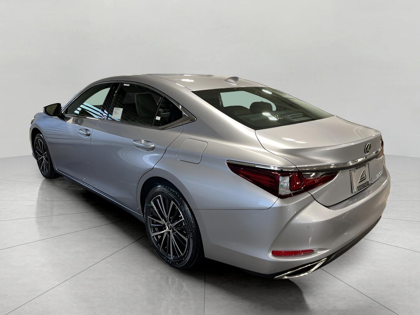 2025 Lexus ES 350
