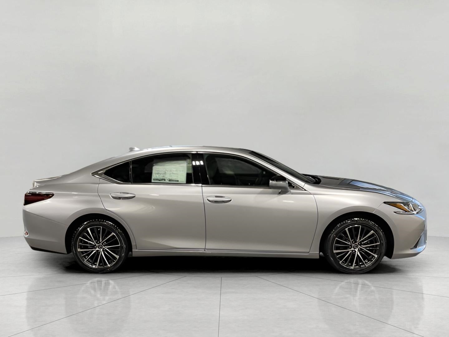2025 Lexus ES 350