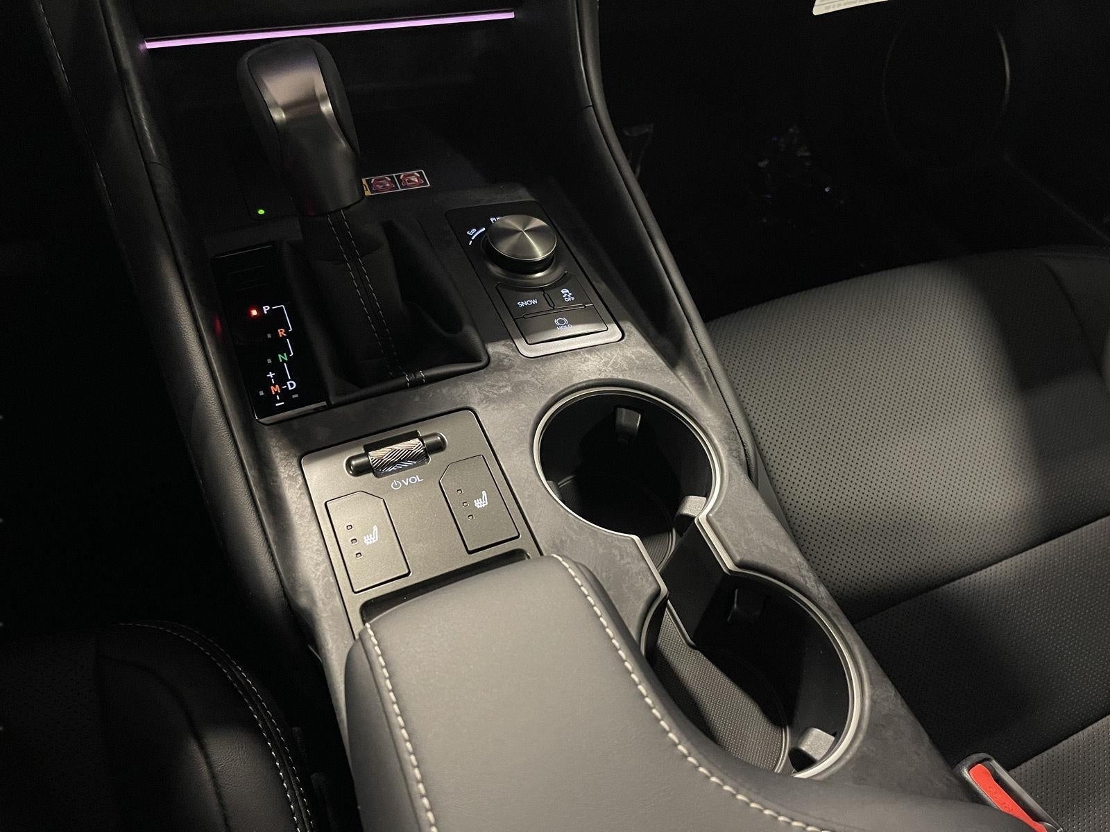 2026 Lexus IS 350 F SPORT DESIGN - Photo 18