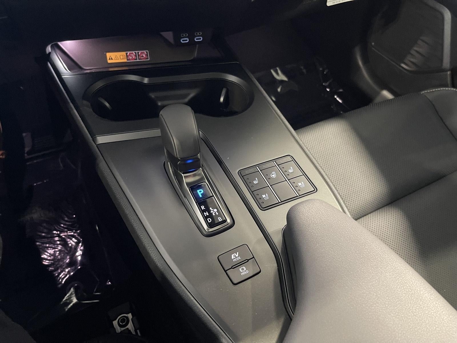2026 Lexus UX HYBRID UX 300h PREMIUM AWD