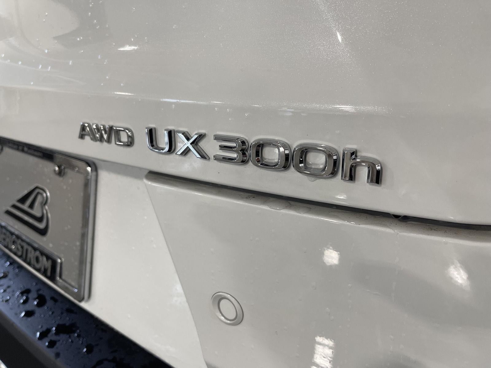 2026 Lexus UX HYBRID UX 300h PREMIUM AWD
