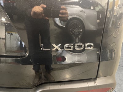 2025 Lexus LX 600 LUXURY