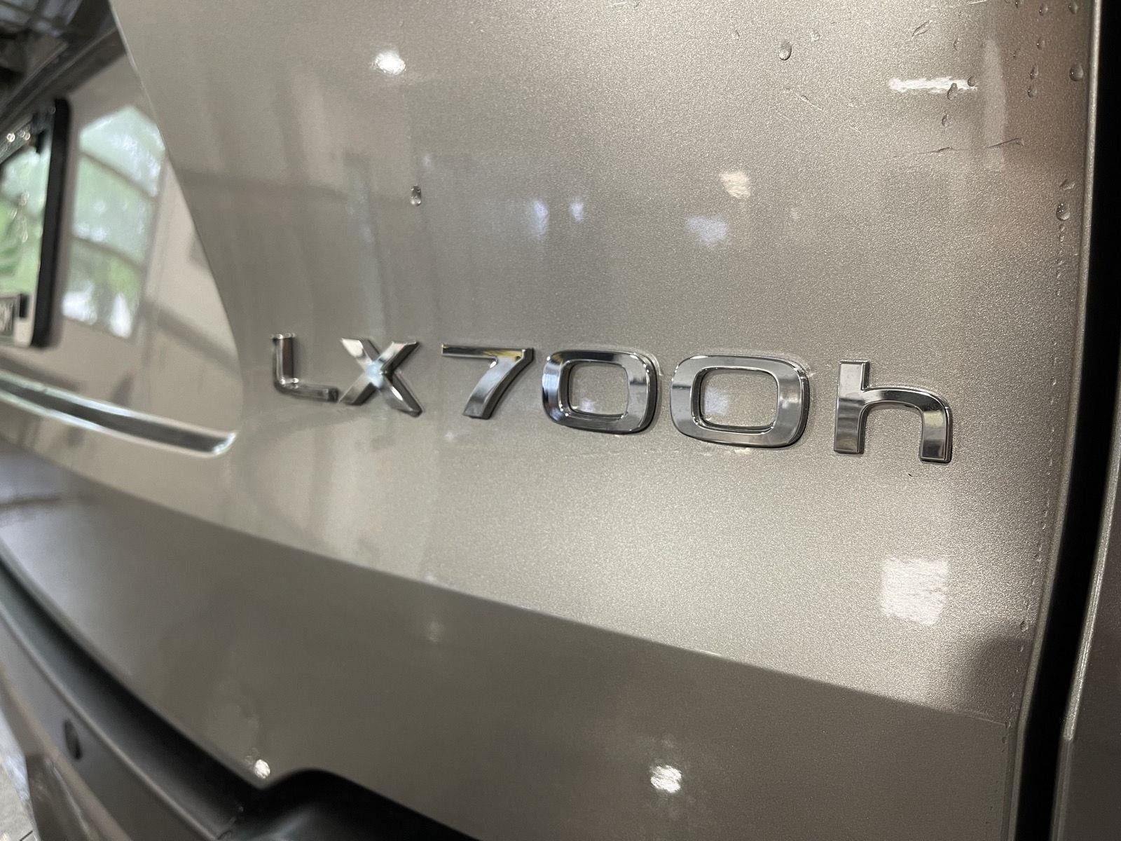 2026 Lexus LX HYBRID LX 700h LUXURY