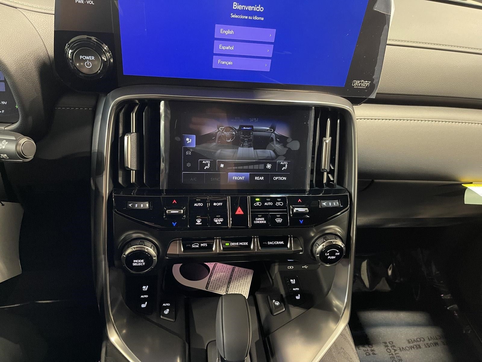 2026 Lexus LX 700h Luxury - Photo 19