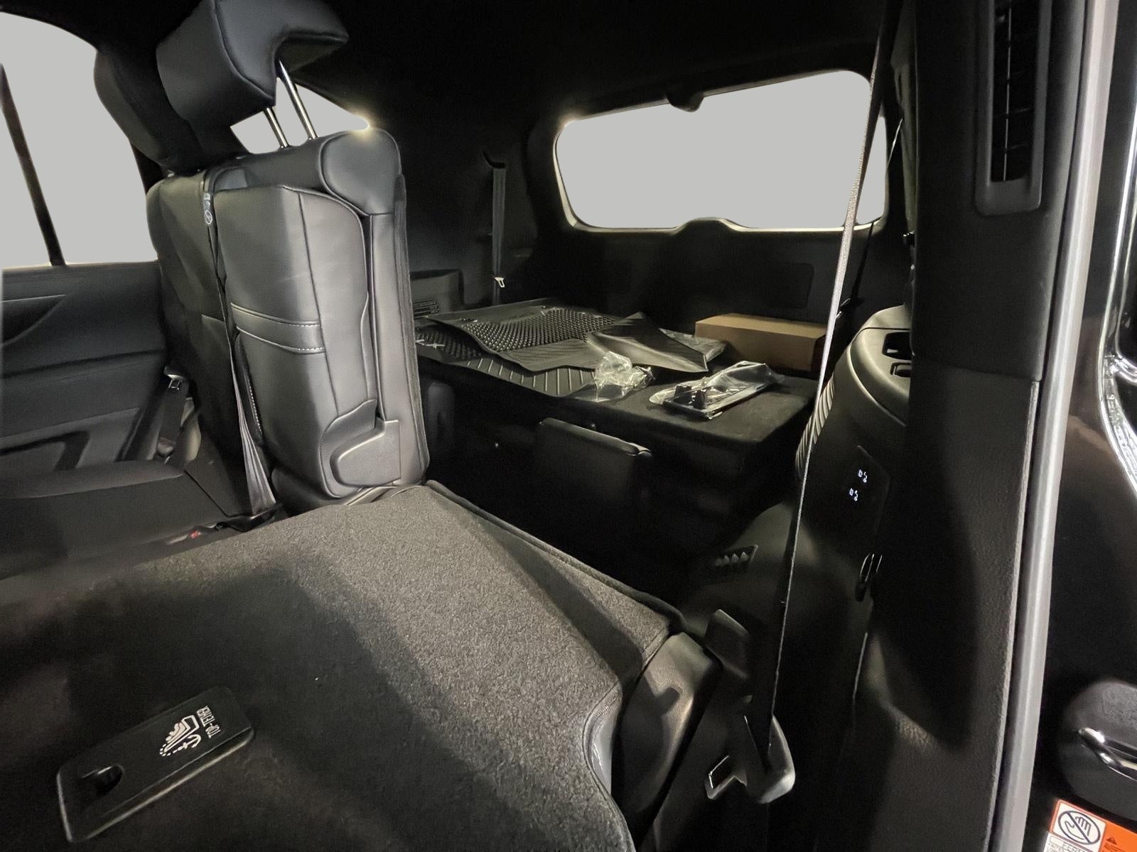 2026 Lexus LX HYBRID LX 700h LUXURY