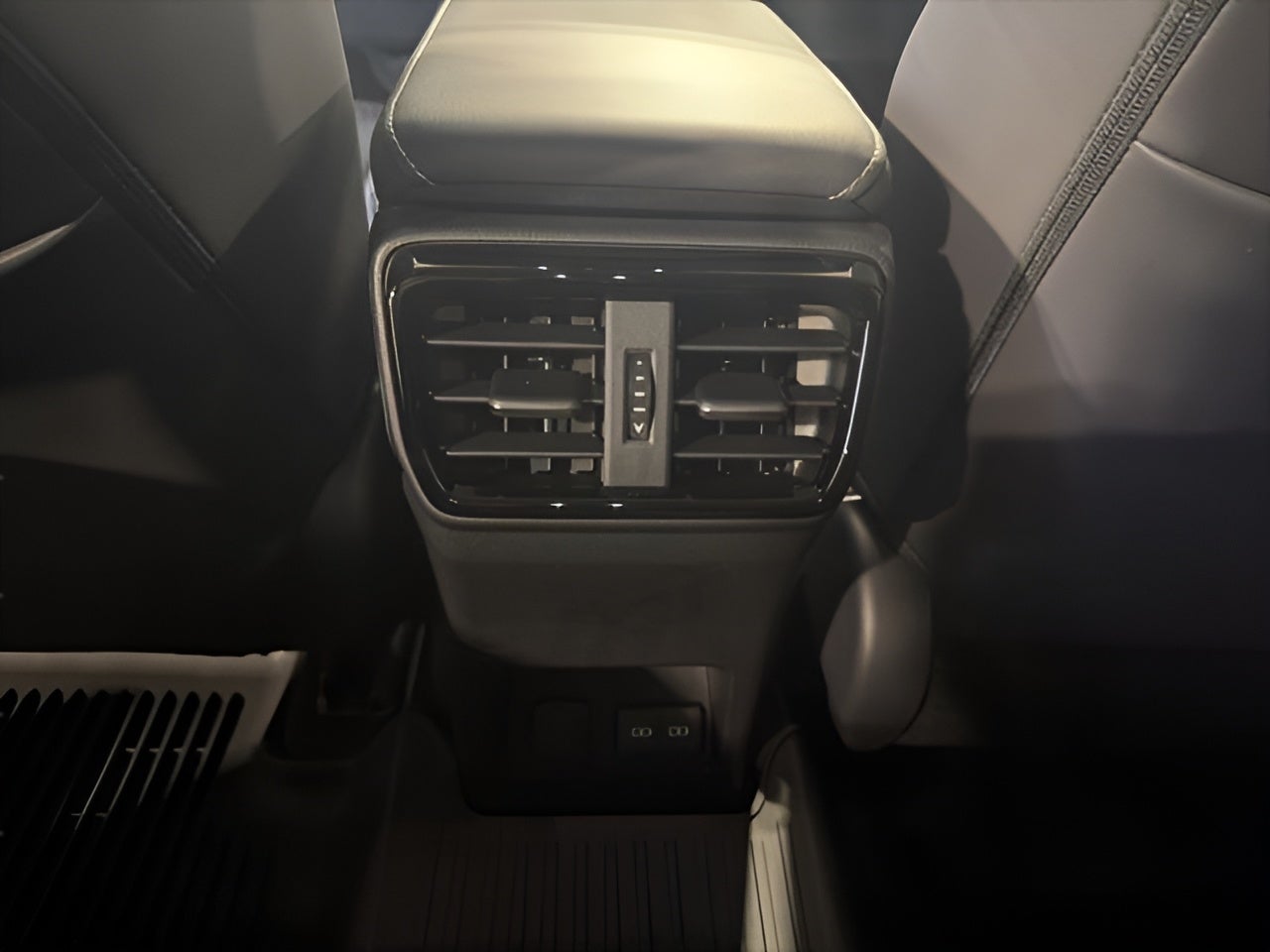 2026 Lexus NX PLUG-IN HYBRID ELECTRIC VEHICLE NX 450h+ LUXURY AWD