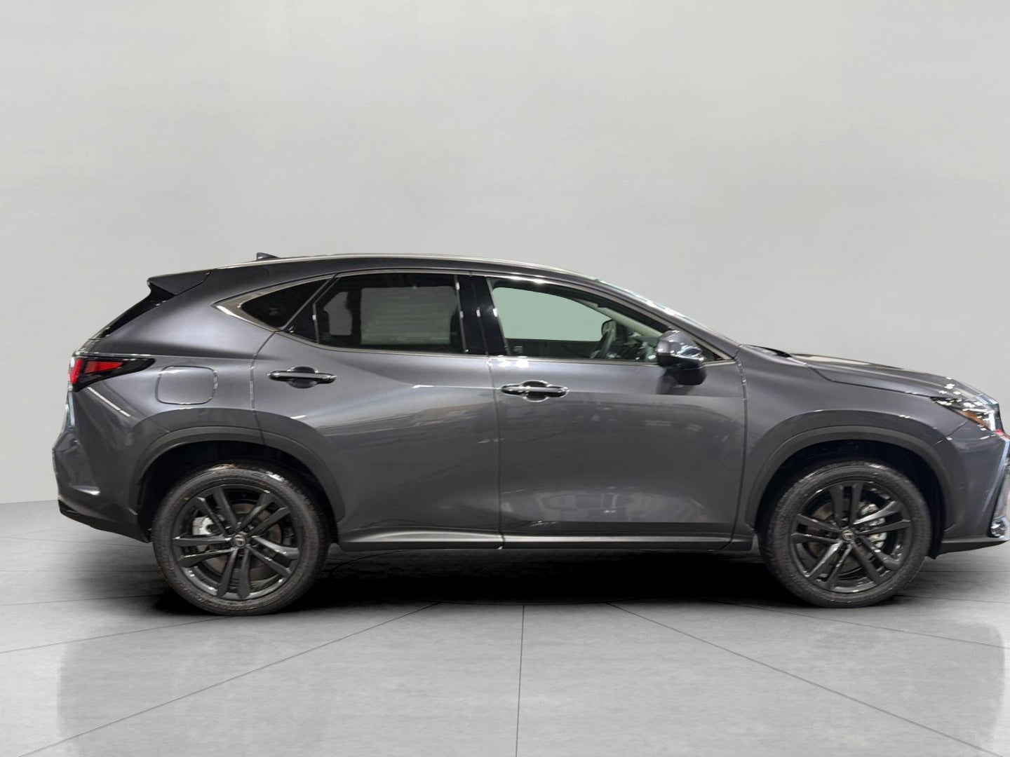 2026 Lexus NX PLUG-IN HYBRID ELECTRIC VEHICLE NX 450h+ LUXURY AWD