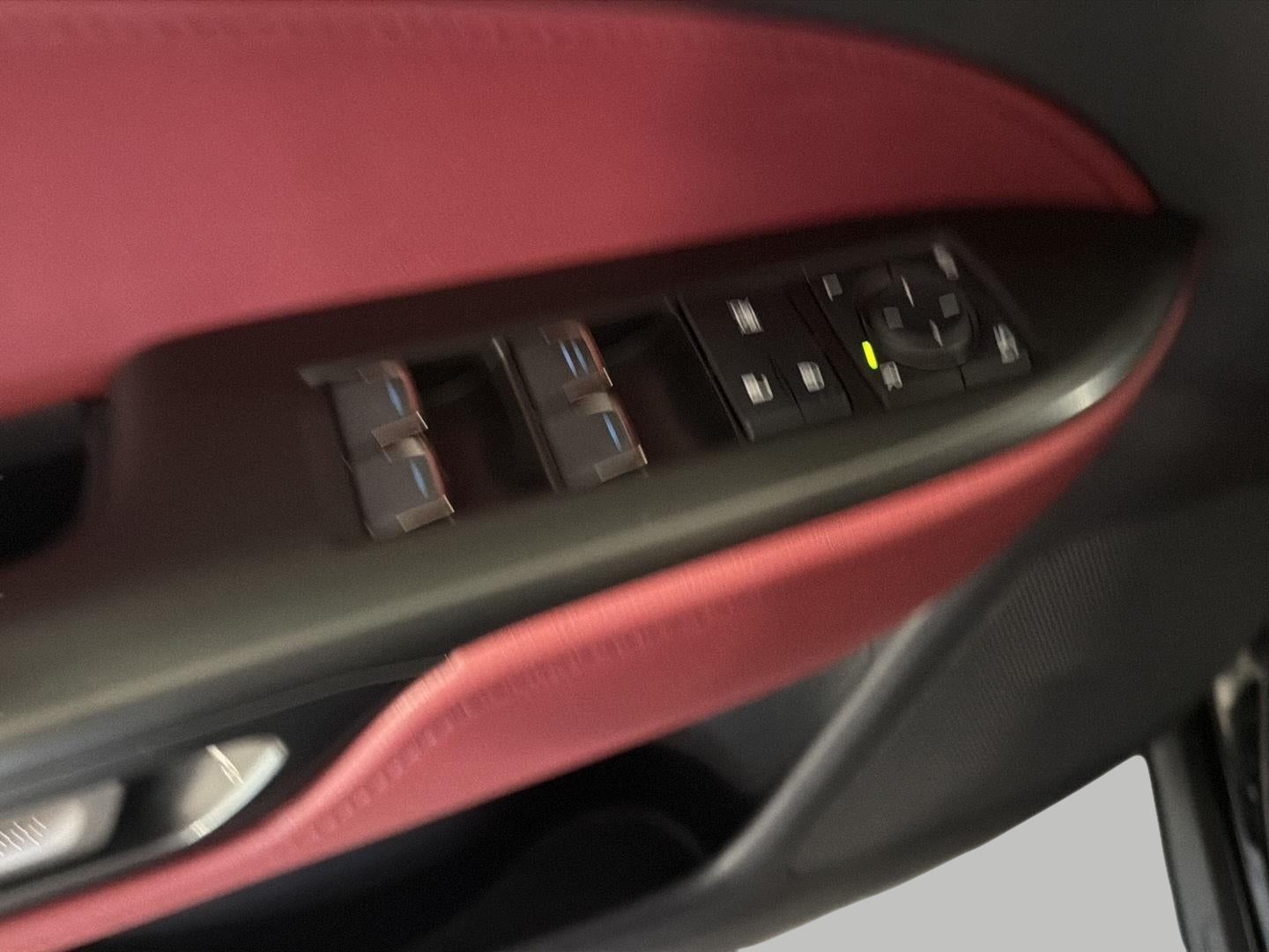 2026 Lexus NX 450h+ Premium - Photo 11