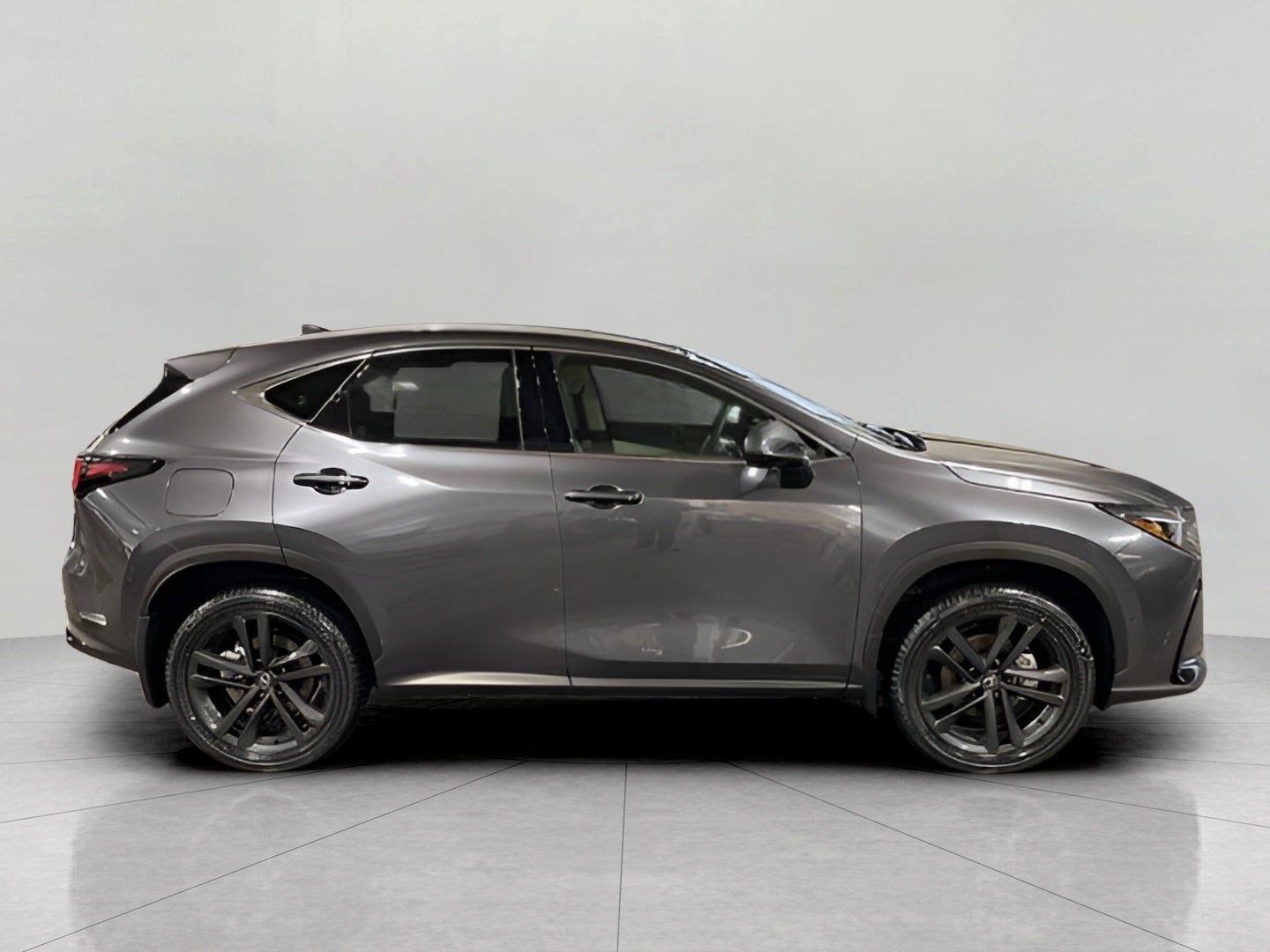 2026 Lexus NX PLUG-IN HYBRID ELECTRIC VEHICLE NX 450h+ LUXURY AWD