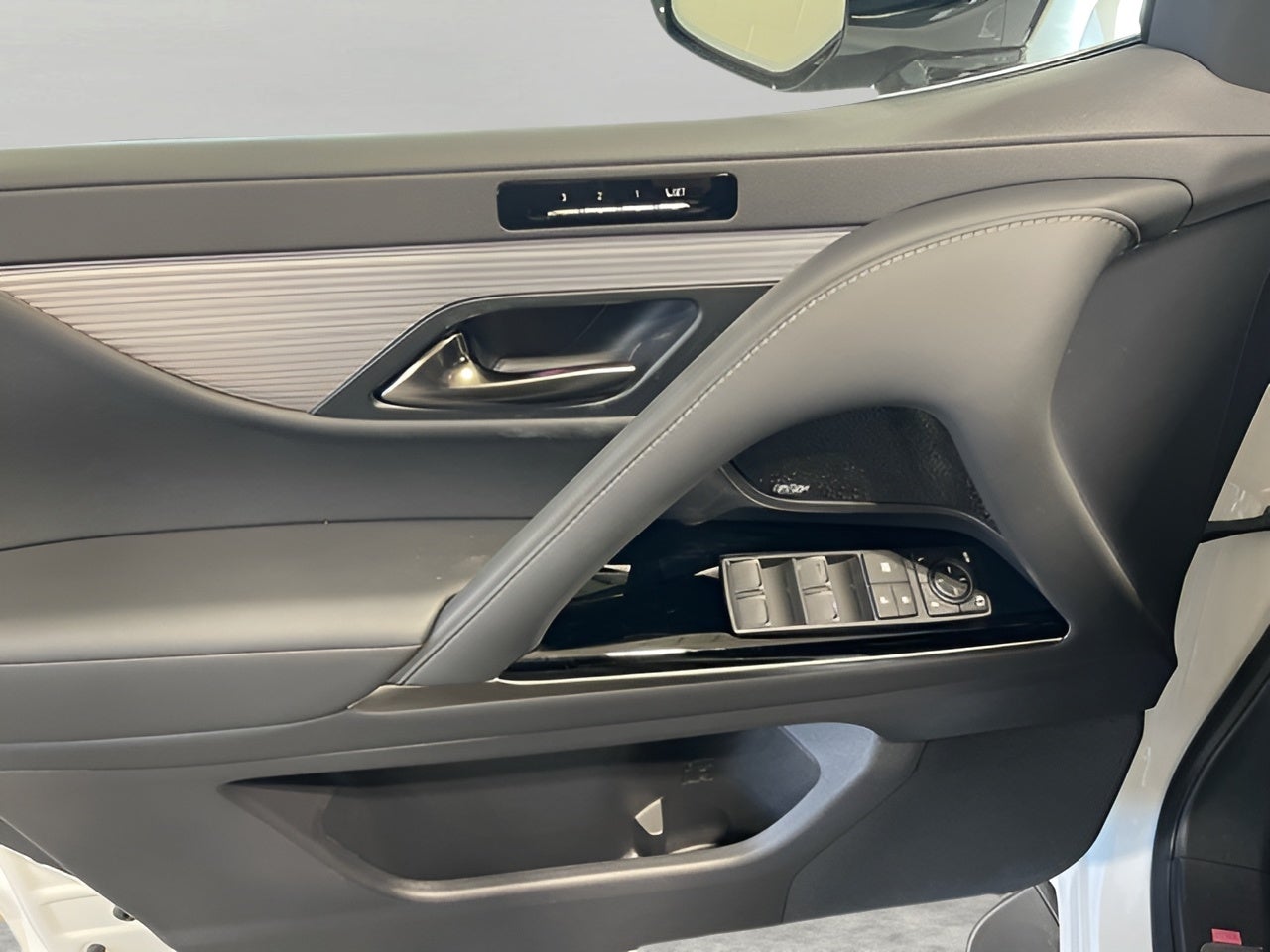 2026 Lexus LX HYBRID LX 700h F SPORT HANDLING