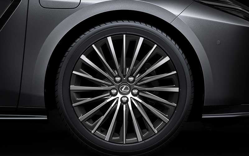 Bergstrom Lexus of Madison in Middleton WI